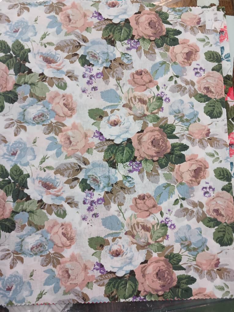 پارچه ملحفه ای طرح گل آذین کرم